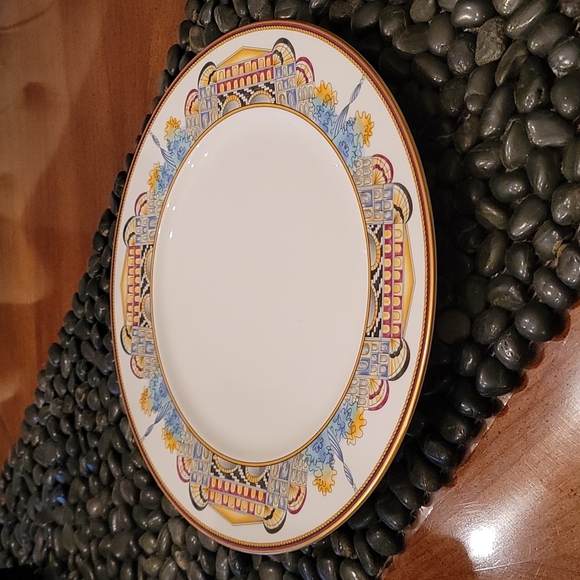 Mikasa Villa Cora Bone China Decorative Serving Plate 12" - Picture 2 of 4